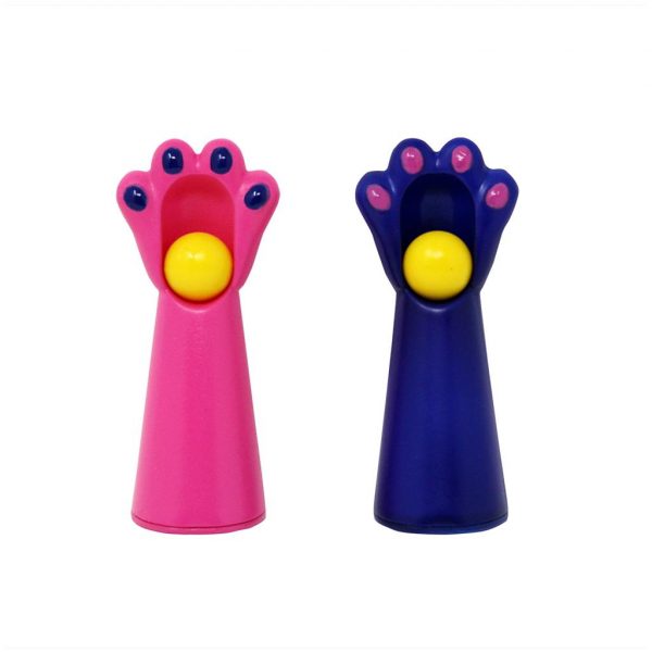 A Game of Cat and Mouth - Imagen 3